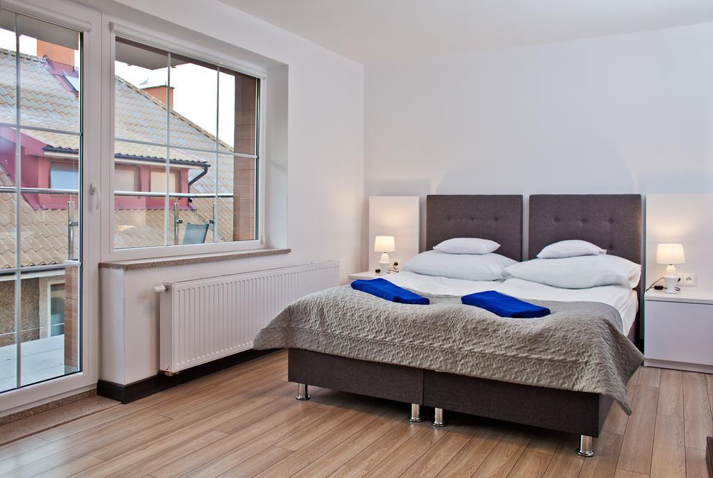 Апартаменти Haller House