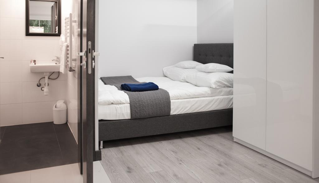 Haller House Апартаменти *